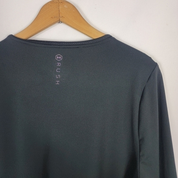 Mens Large Under Armour shirt - Picture 6 of 6